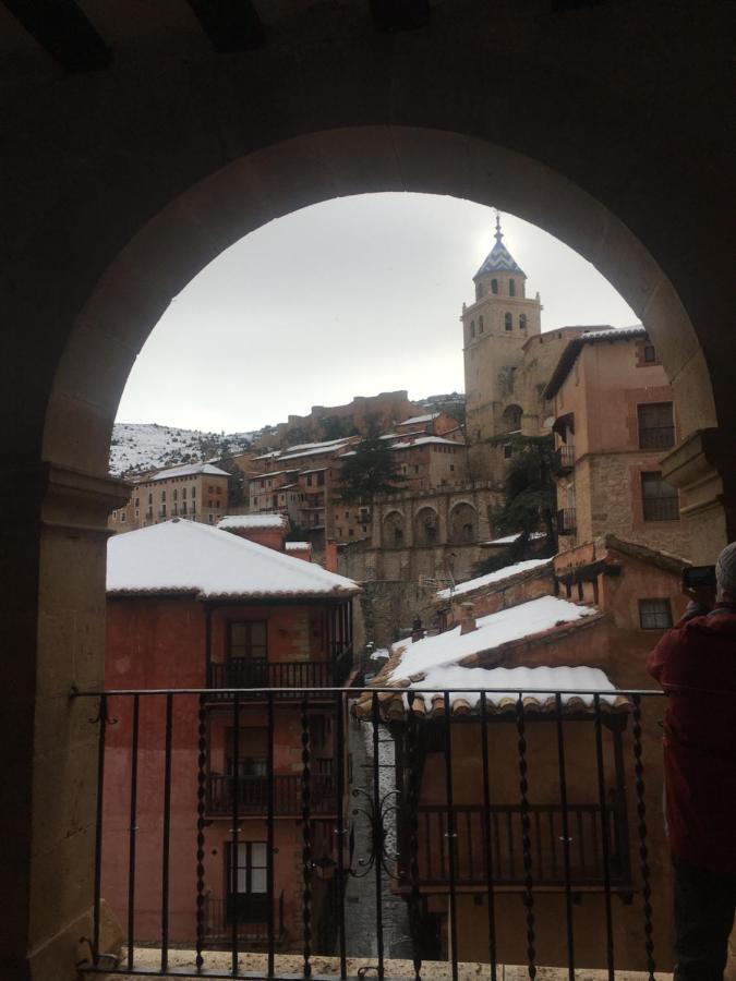 Portal De Molina 1 - Piso Acogedor En El Caso Historico De Albarracin Apartment Luaran gambar