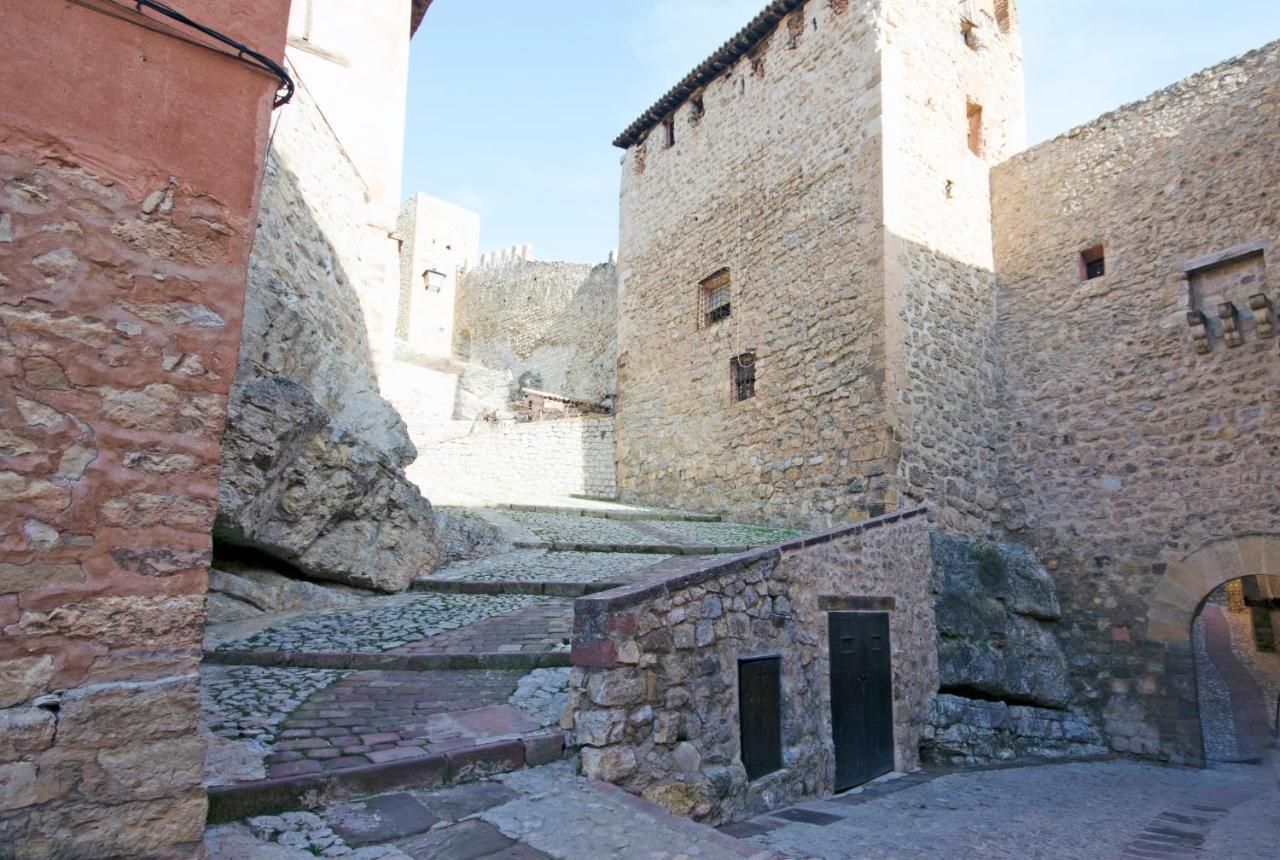 Portal De Molina 1 - Piso Acogedor En El Caso Historico De Albarracin Apartment Luaran gambar