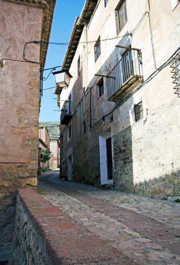 Portal De Molina 1 - Piso Acogedor En El Caso Historico De Albarracin Apartment Luaran gambar